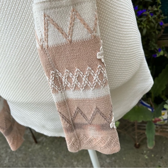 Free People Cream Thermal with Macrame Sleeves Size M - Picture 5 of 13